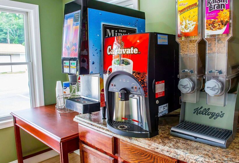 Отель Econo Lodge Jefferson Hills Hwy 51