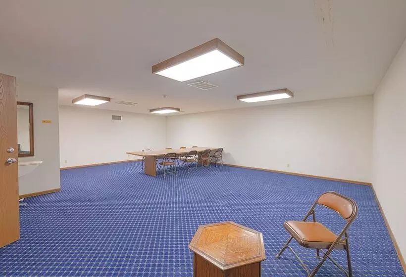 酒店 Harlan Inn And Suites