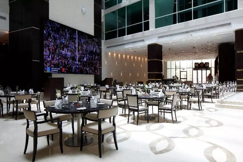 בית מלון כפרי Holiday Inn Meydan, An Ihg