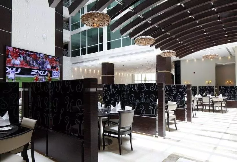 בית מלון כפרי Holiday Inn Meydan, An Ihg