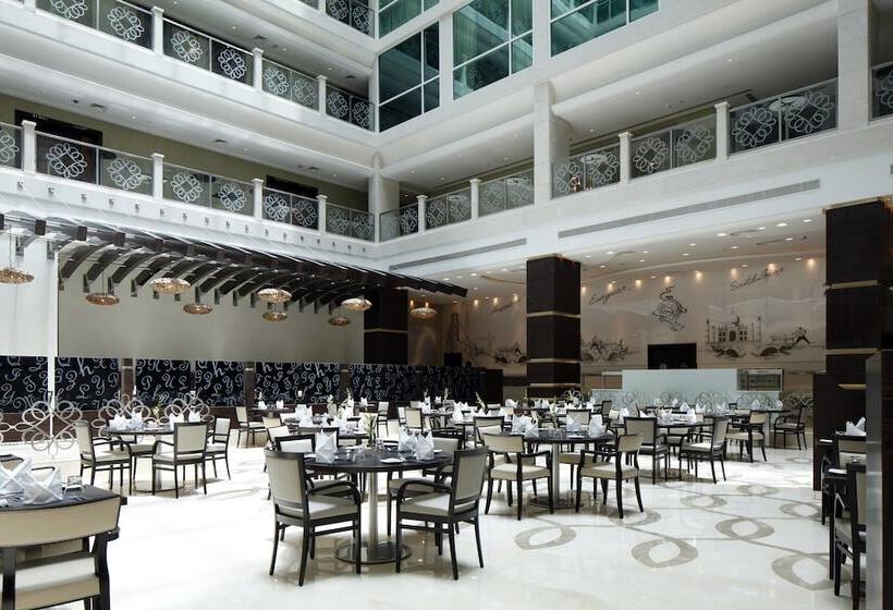 فندق Holiday Inn Meydan, An Ihg