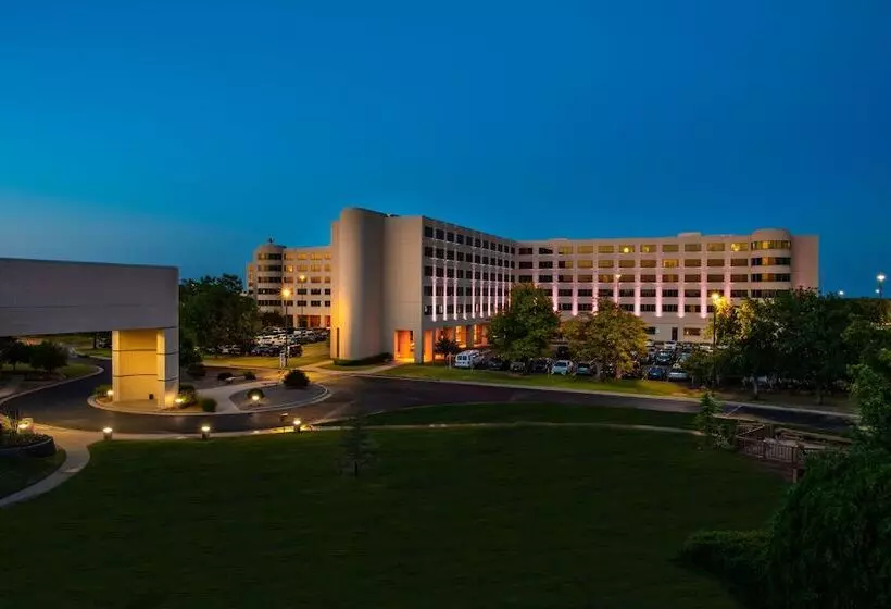 ホテル Nced Conference Center &