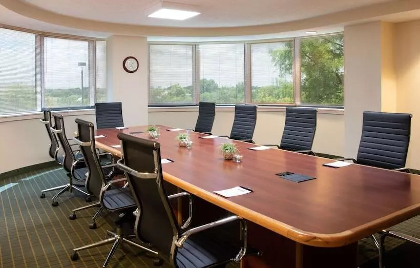 ホテル Nced Conference Center &