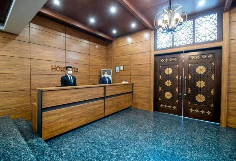 ホテル One Gulberg, Lahore