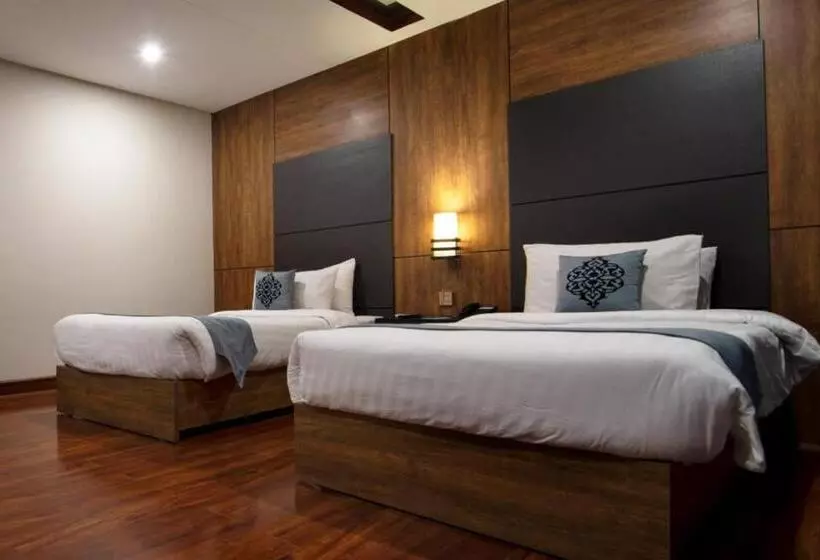 ホテル One Gulberg, Lahore