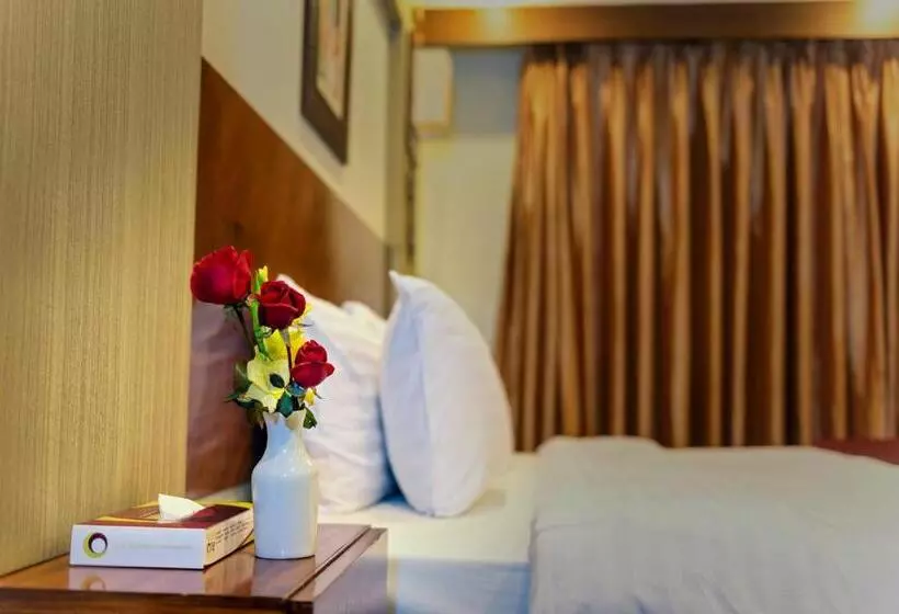 ホテル One Gulberg, Lahore