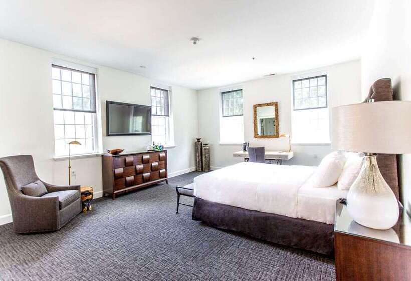 호텔 The Delafield