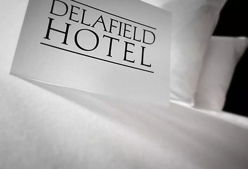 Отель The Delafield