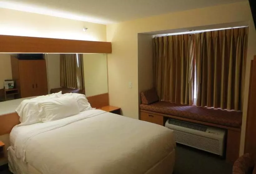 Microtel Inn & Suites By Wyndham Colfax