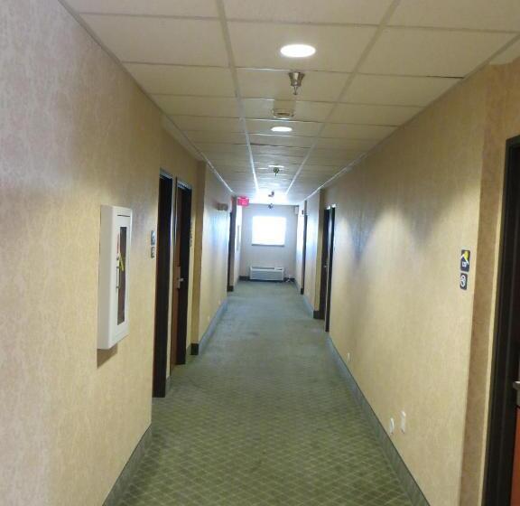 Microtel Inn & Suites By Wyndham Colfax