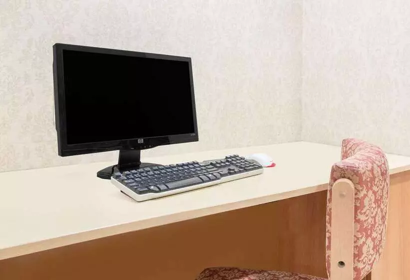 Microtel Inn & Suites By Wyndham Colfax