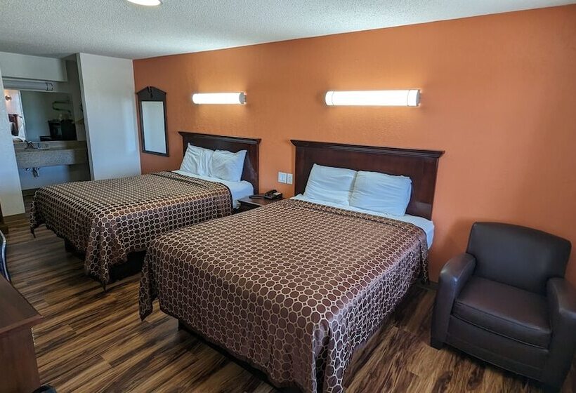 汽车旅馆  Hillcrest Inn & Suites Ozona