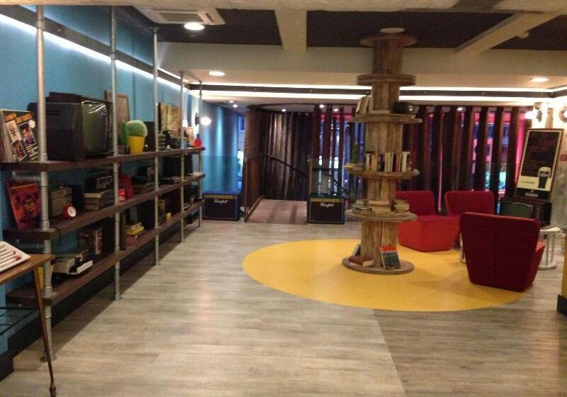 Общежитие Generator Barcelona