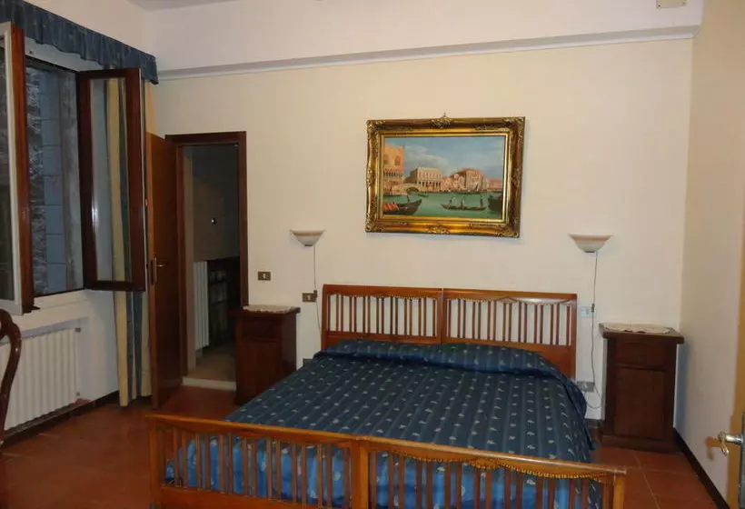 Aamiaismajoitus (B&B) Residenza Grisostomo