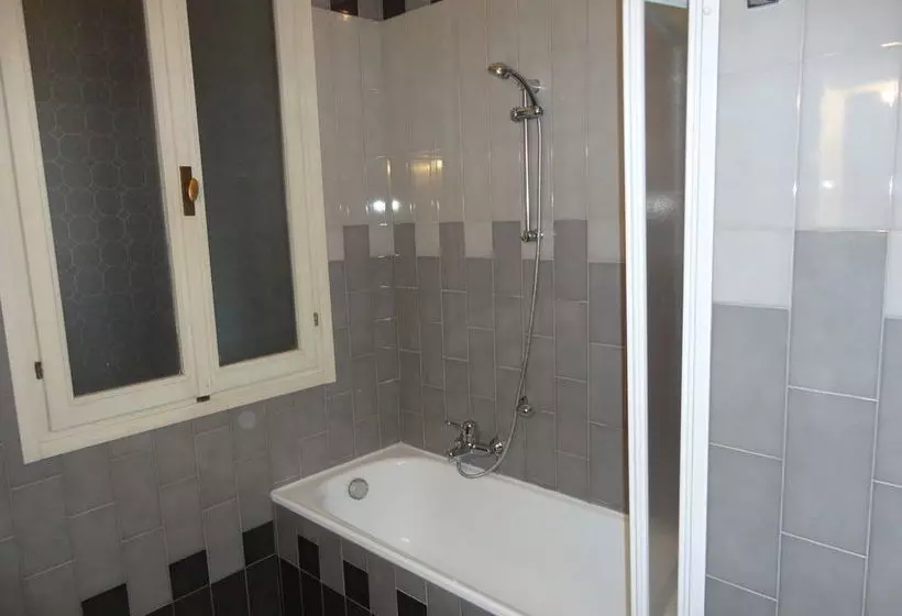 Aamiaismajoitus (B&B) Residenza Grisostomo