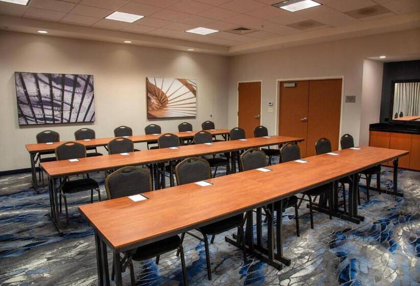 Fairfield Inn & Suites Lewisburg