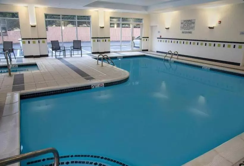 Fairfield Inn & Suites Lewisburg