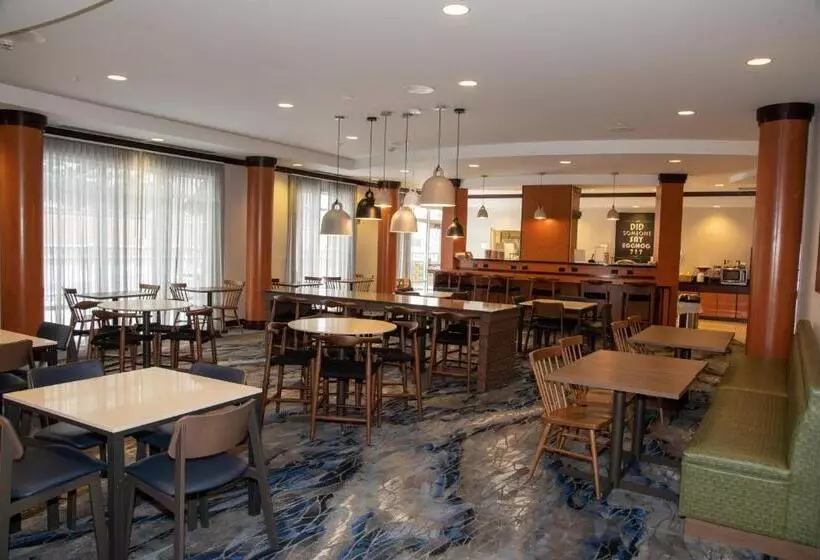 Fairfield Inn & Suites Lewisburg