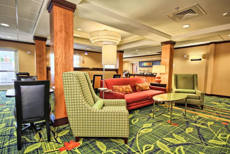 Fairfield Inn & Suites Lock Haven