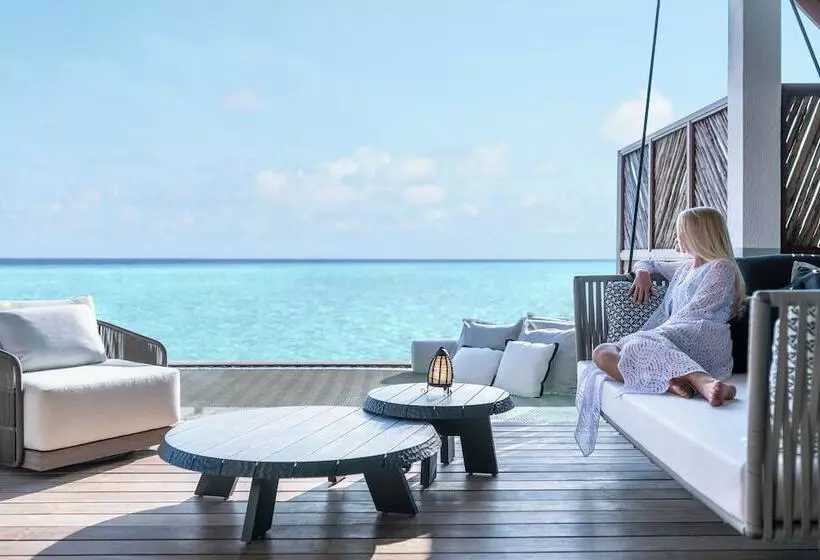 Four Seasons Resort Maldives At Landaa Giraavaru