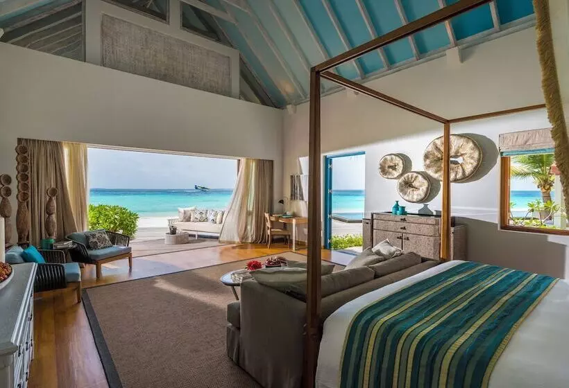 Four Seasons Resort Maldives At Landaa Giraavaru