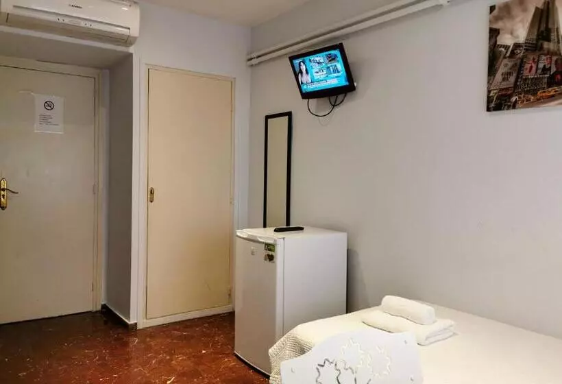 Хостел Barcelona City Street