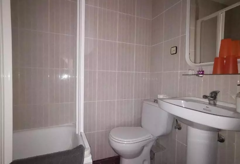 Хостел Barcelona City Street