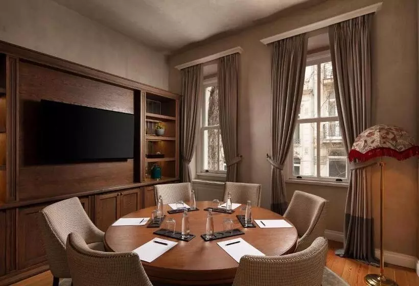 Hotel Adahan Decamondo Pera, Autograph Collection