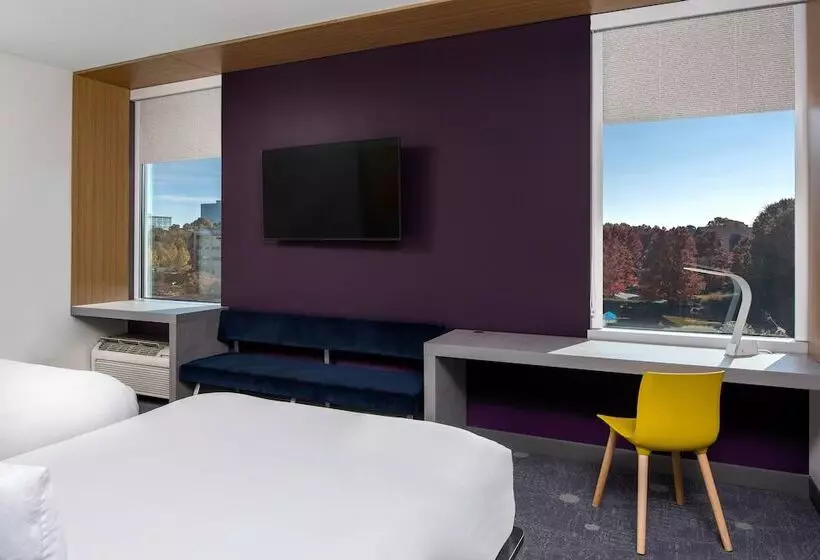 בית מלון כפרי Aloft Charlotte Ballantyne