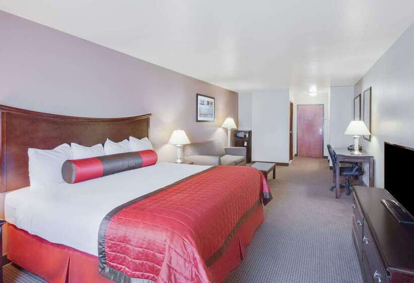 ホテル Baymont By Wyndham Wheeler