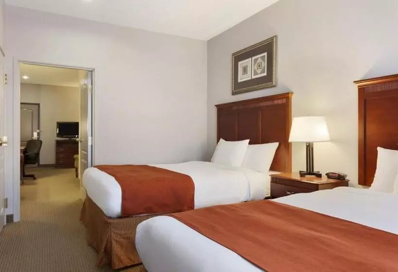 Hotelli Country Inn & Suites By Radisson, Harrisonburg, Va