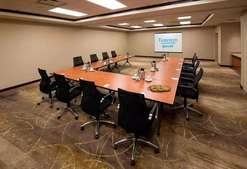 호텔 Fairfield Inn & Suites By Marriott Wausau