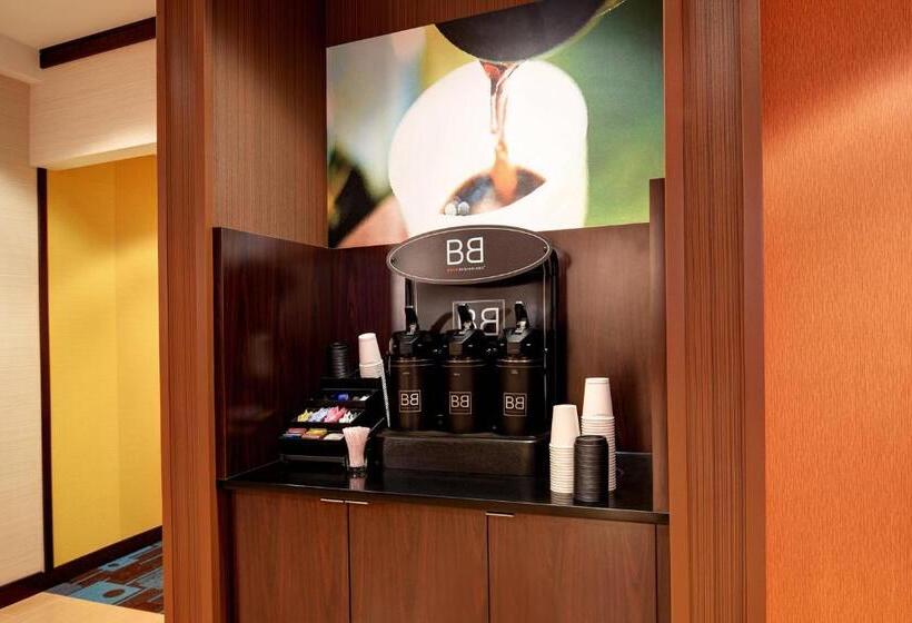 ホテル Fairfield Inn & Suites By Marriott Wausau