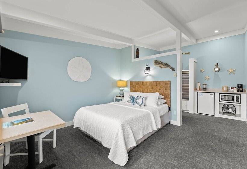 Отель Harborview Inn & Rv Park