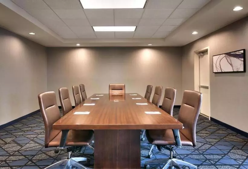 ホテル Courtyard By Marriott Houston Nasa Clear Lake
