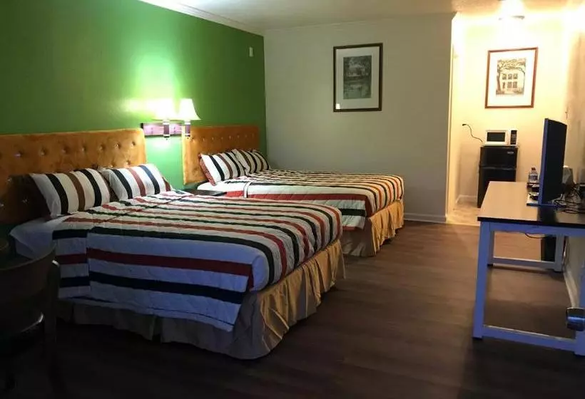 Отель Olivia Inn