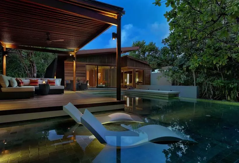 Отель Park Hyatt Maldives Hadahaa