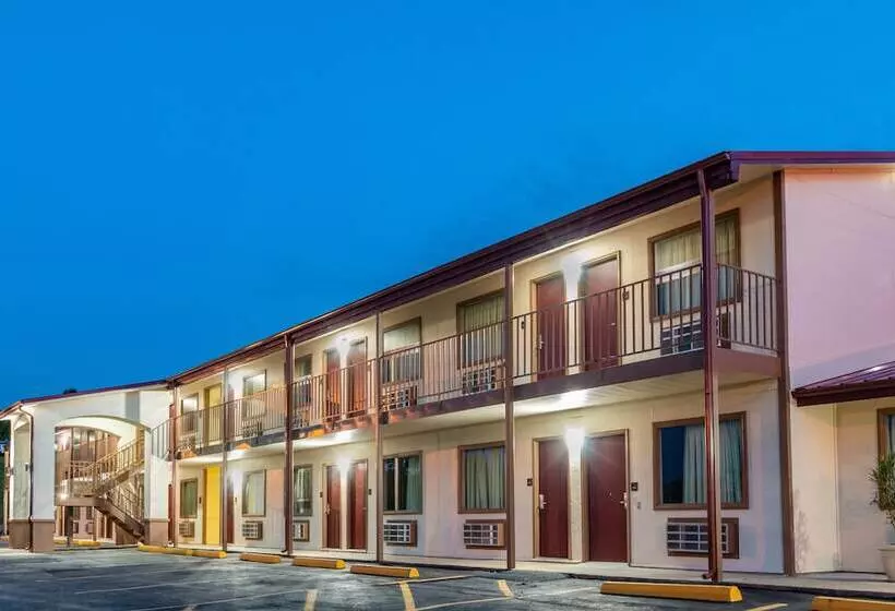 호텔 Red Roof Inn Buffalo, Tx