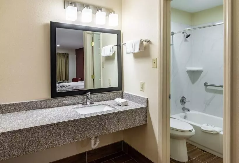 호텔 Red Roof Inn Buffalo, Tx