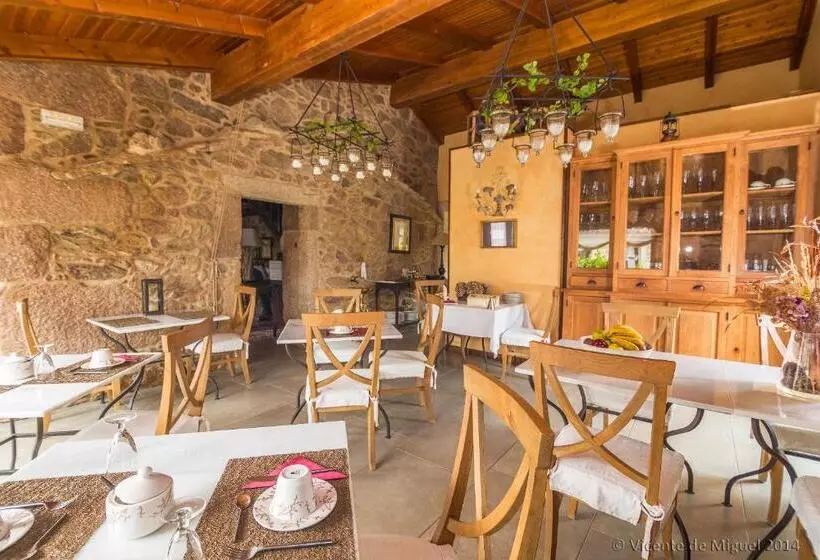 فندق Rustico Lugar Do Cotariño