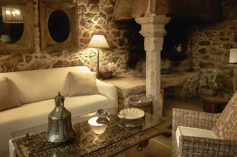 فندق Rustico Lugar Do Cotariño