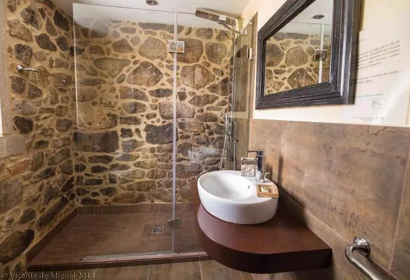 فندق Rustico Lugar Do Cotariño