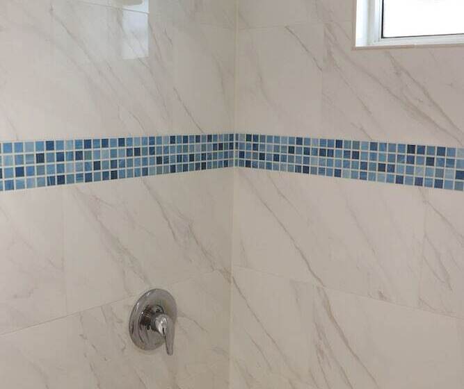 فندق University Inn