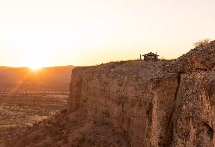 هتل Vingerklip Lodge