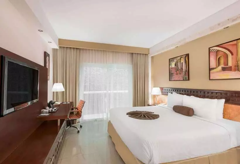 ホテル Wyndham Merida