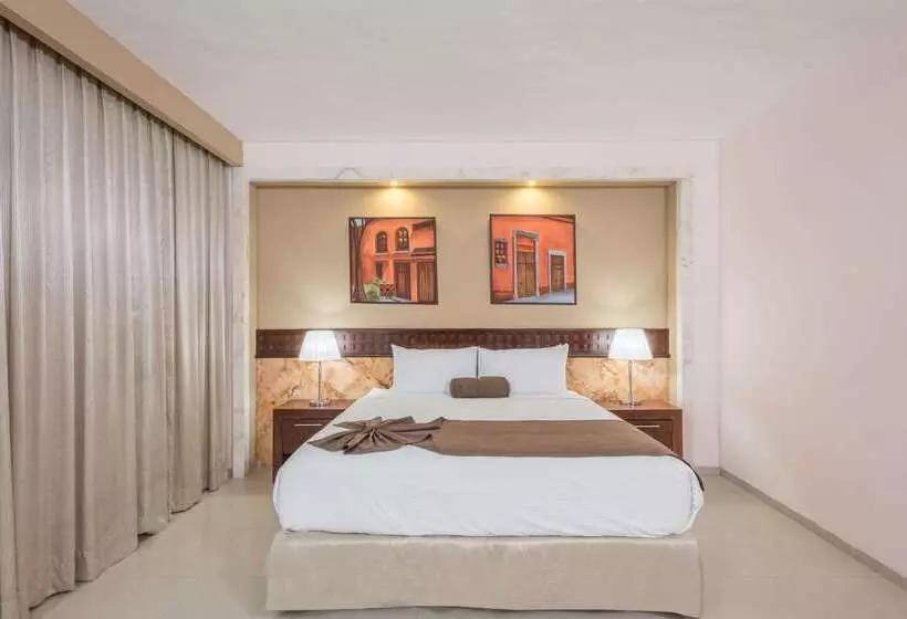 ホテル Wyndham Merida