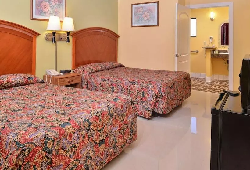 Magnuson Hotel Blythe