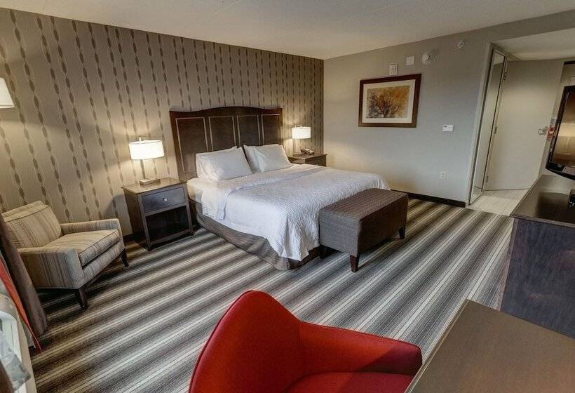 モーテル Hampton Inn Neptune/wall