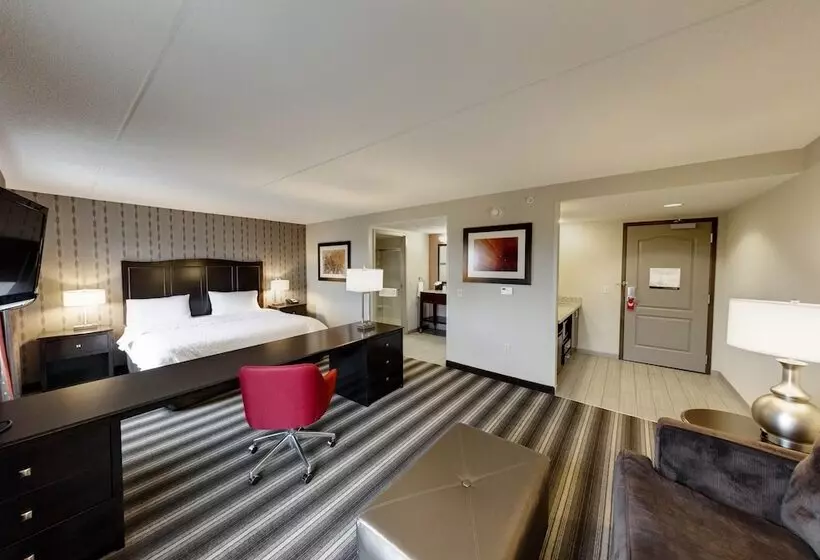 فندق على الطريق Hampton Inn Neptune/wall