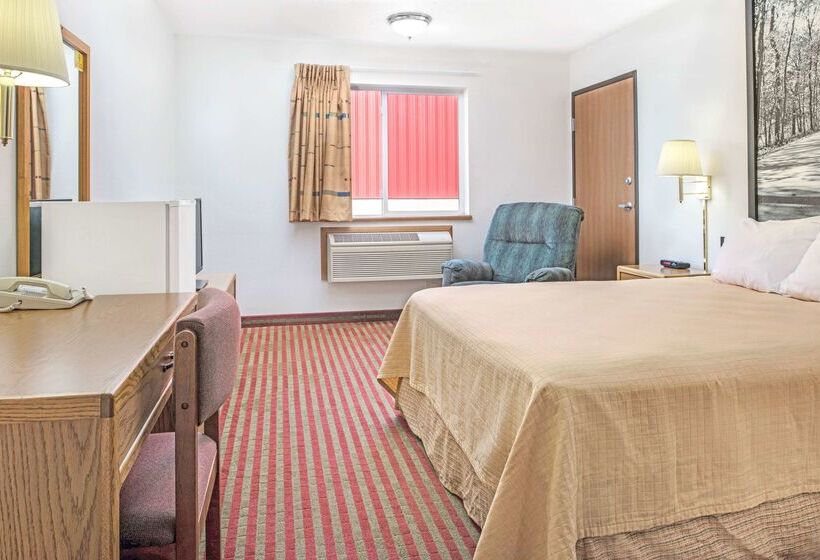 فندق على الطريق Super 8 By Wyndham Nebraska City